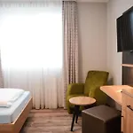 Stroh Inn