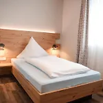 بيت ريفي Stroh