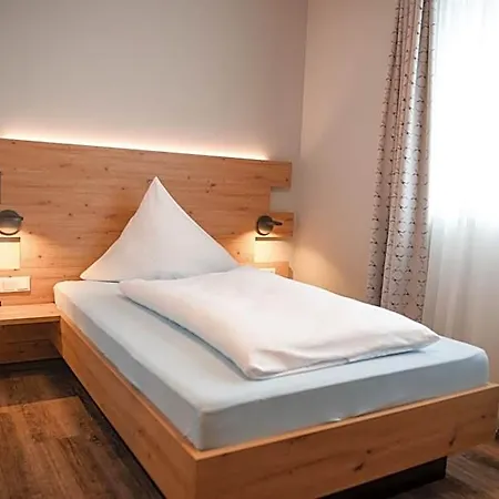 Inn Stroh