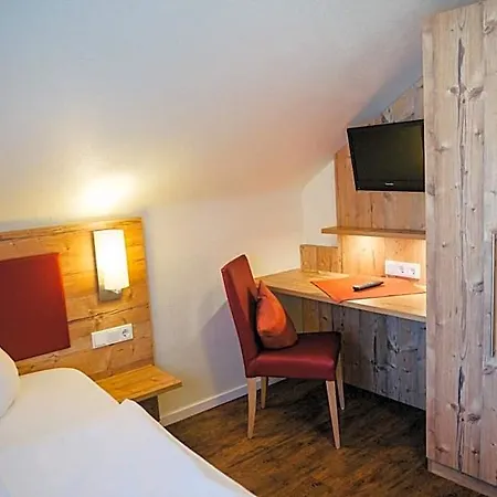 Stroh Inn 2*