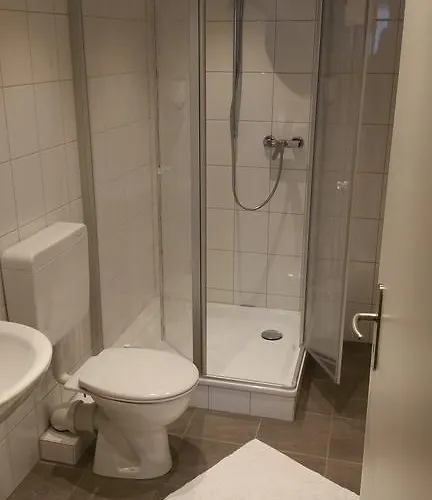 Stroh 2* Buchholz (Neuwied)